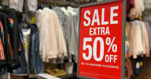 Với chương trình được quảng cáo là giảm tới 70%, thực chất chỉ có một sản phẩm được giảm như vậy, còn các sản phẩm khác giảm không quá 10%.