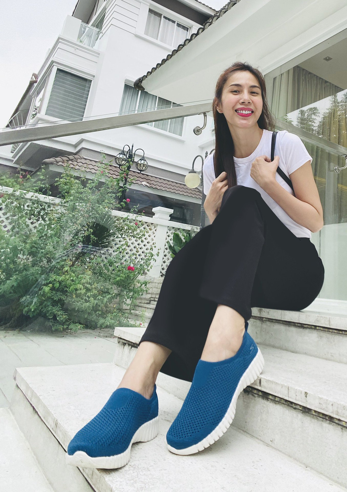 Nhiều người gọi căn biệt thự của Thuỷ Tiên là "bạch dinh triệu đô". Ảnh: Dân Việt