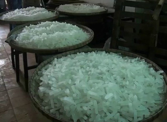 Đặc biệt, người dùng cần tránh mua các sản phẩm có lượng đường ít nhưng độ ẩm lại cao và có hạn sử dụng lâu.