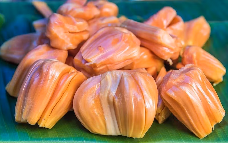 Theo một cửa hàng trái cây sạch ở Hà Hội, mít ruột đỏ được nhập về từ nhà vườn ở miền Tây. Ảnh: Dienmayxanh