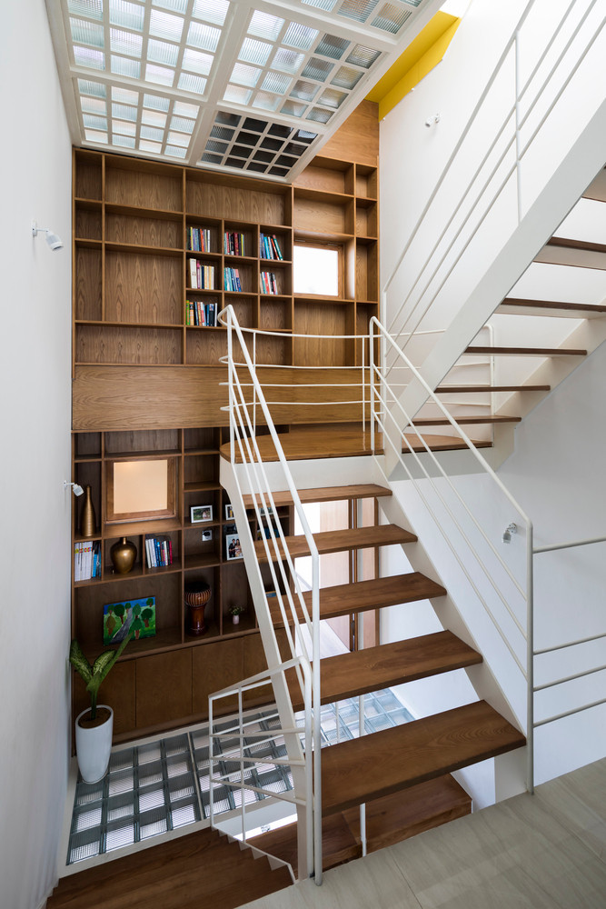 Ngôi nhà là đại diện thuần túy cho cuộc sống của một gia đình Việt Nam đương đại, trẻ trung, sáng tạo.