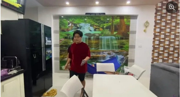 Khu vực bếp rộng rãi và tiện nghi.