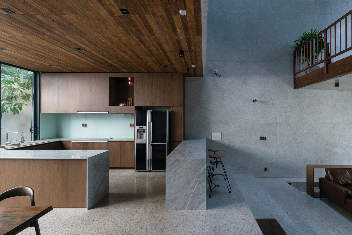 Các phòng ngủ, nhà bếp và phòng khách đều có hướng nhìn ra sông trước nhà.