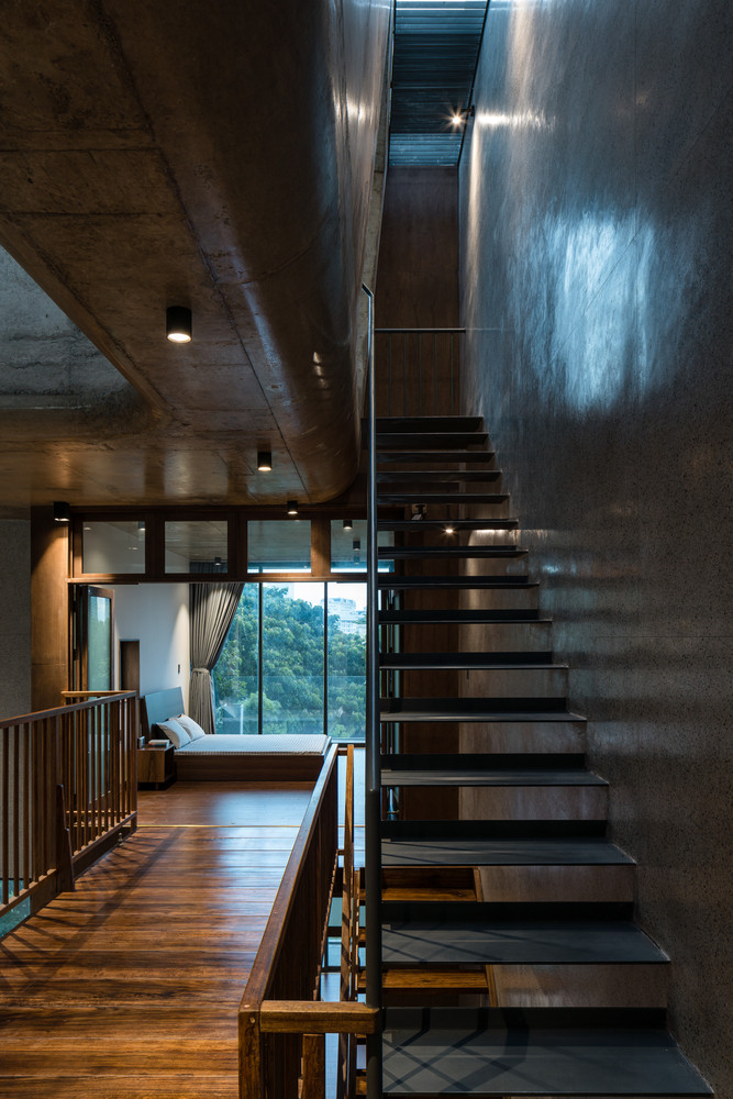 Vì lẽ đó, kiến trúc sư phải xử lý trong không gian sống theo sự xác định của Phong thủy từ phòng ngủ, phòng vệ sinh, cho đến tủ quần áo...