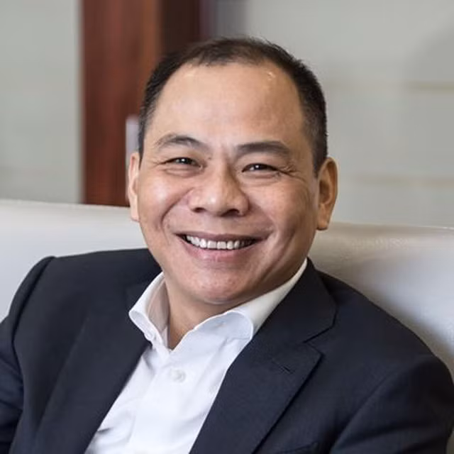 Là doanh nhân Việt Nam đầu tiên lọt vào danh sách tỷ phú thế giới do Forbes bình chọn vào năm 2013, Chủ tịch Vingroup Phạm Nhật Vượng ngay lập tức được gắn với biệt danh "Tỷ phú đôla". Ảnh: Internet