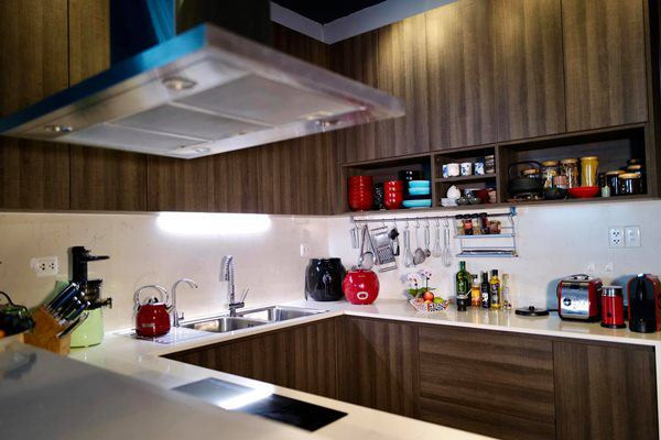 Các vật dụng làm bếp đều mang dáng vẻ xinh xắn, độc đáo.