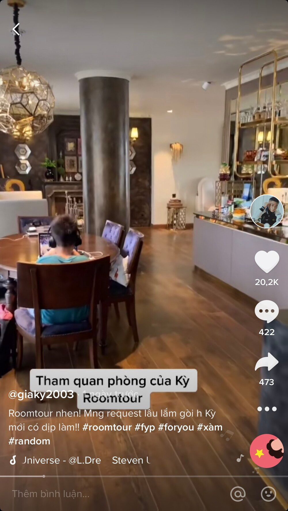 Căn phòng sang chảnh của Gia Kỳ. Ảnh: FBNV.