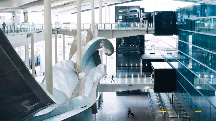 London Heathrow - sân bay bận rộn nhất của Vương quốc Anh đã mở cửa trở lại cho du khách quốc tế đã tiêm đầy đủ 2 mũi vắc xin COVID-19 vào ngày 2/8.