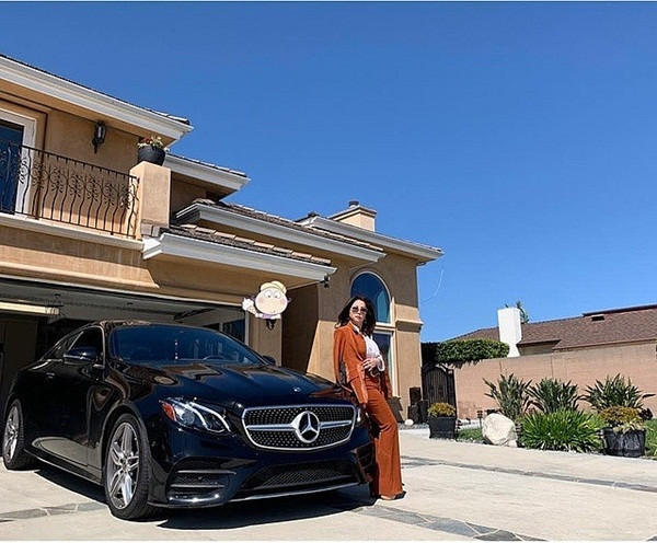 Trong khi đó, biệt thự của em gái Cẩm Ly - Minh Tuyết bên Mỹ có diện tích lớn và được xây theo phong cách cổ. Ảnh: Lao động