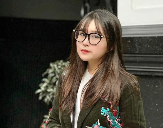 Tại Việt Nam, Châu Anh từng theo học trường Quốc tế Anh BIS Hà Nội. Đây là ngôi trường có mức học phí cực khủng, dao động từ 258 - 730 triệu đồng/năm, tùy theo cấp học. Lớp 12 sẽ có mức học phí đắt nhất là 730 triệu đồng. Ảnh: Nhịp sống Việt