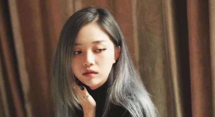 Trong một lần chia sẻ trước truyền thông, Linh Ngọc Đàm cho biết, streamer là công việc chính của cô và nhờ nó, cô có thể kiếm tiền để bản thân sống thoải mái, phụng dưỡng bố mẹ và nuôi 2 em ăn học. Ảnh: Internet