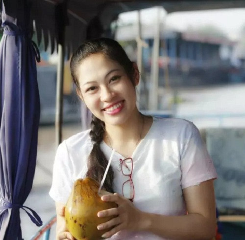 Bên cạnh công việc chính là kinh doanh, Thuỳ Trang từng tham gia một vài bộ phim cùng em gái Đặng Thu Thảo. Ảnh: FBNV