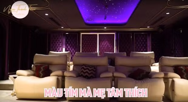 Phòng giải trí với những thiết bị hiện đại. Ảnh: Dân Việt