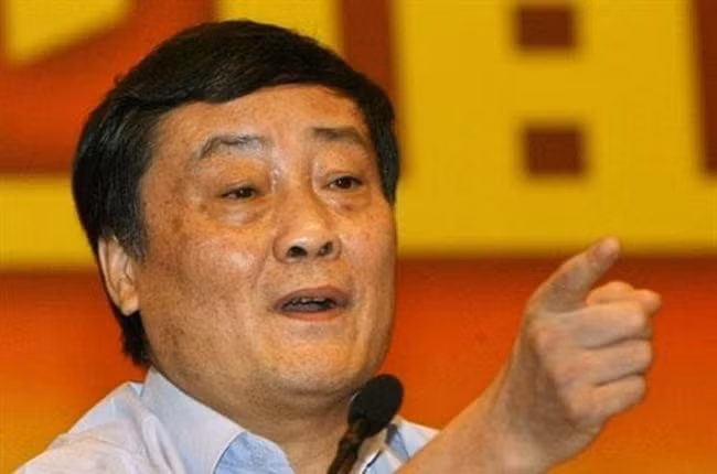 Năm 1987, dự án kinh doanh đầu tay của Zong Qinghou mới thành công. Với khoản vay 22.000 USD từ các thành viên trong gia đình, ông và hai người bạn là giáo viên đã nghỉ hưu của mình đã tiếp quản một cửa hàng tạp hóa nhỏ bán đồ uống và các sản phẩm sữa cho học sinh ở quận Thương Thành.