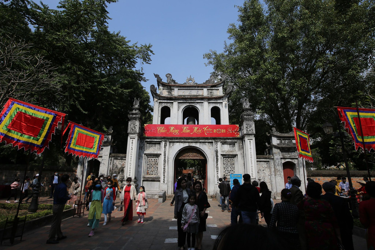 Ban Quản lý di tích cũng chuẩn bị nhiều biện pháp để đảm bảo giãn cách; phòng, chống lây lan dịch bệnh.