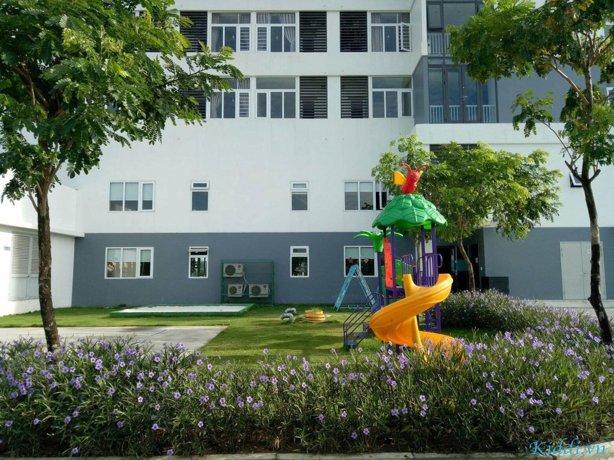 Bên trong khu đô thị thông minh này còn có Trung tâm thương mại, Bệnh viện theo tiêu chuẩn quốc tế, Trường mẫu giáo, Trường cấp 1, trường cấp 2, Trường THPT và trường ĐH FPT. Ảnh: FPT city