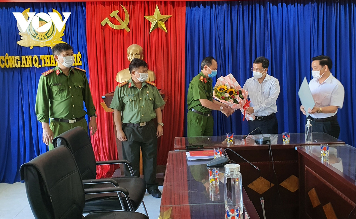 Hon 10 gio truy tim doi tuong dap pha pa no bau cu-Hinh-2