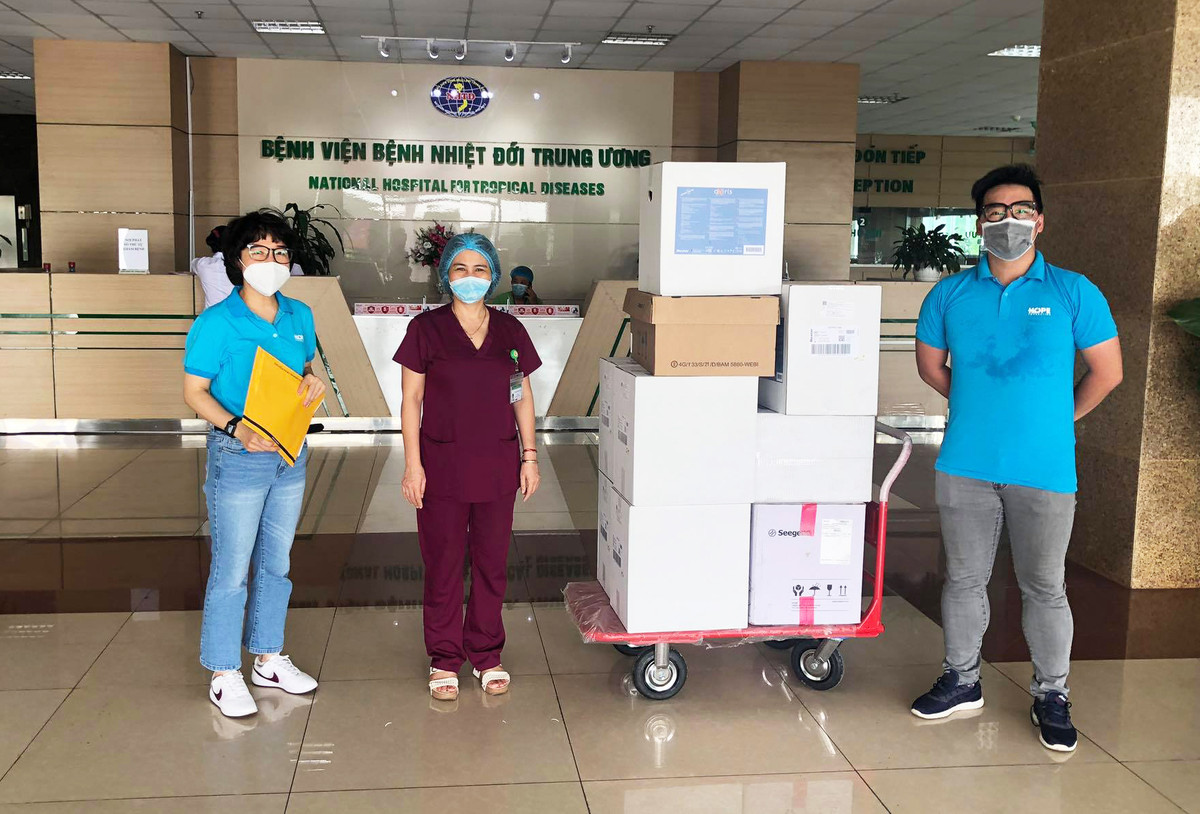 Truoc xay truong nuoi day 1.000 tre mo coi, FPT hoat dong tu thien sao?-Hinh-2