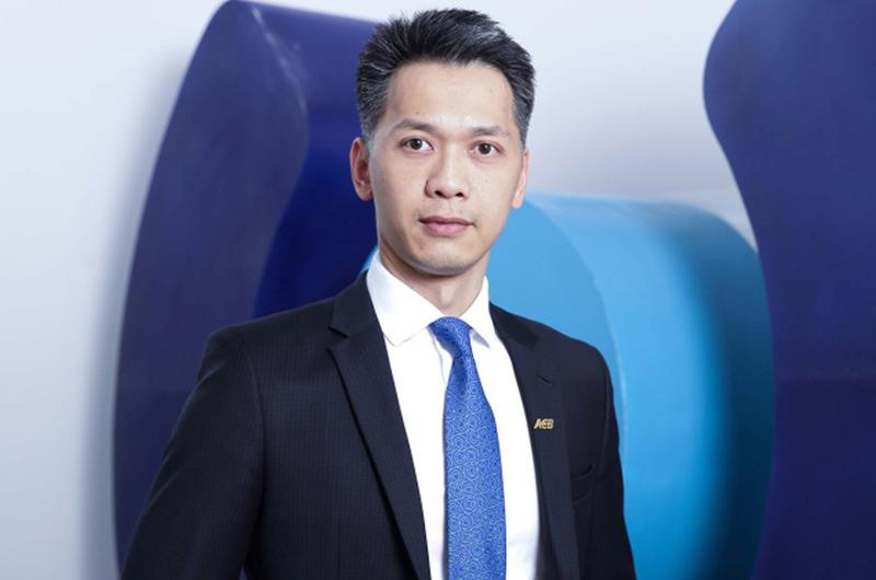 Trần Hùng Huy (SN 1978) - Chủ tịch ACB sinh ra trong một gia đình có truyền thống làm ngân hàng, bố anh là ông Trần Mộng Hùng - một trong những nhà sáng lập ACB. Ảnh: ACB