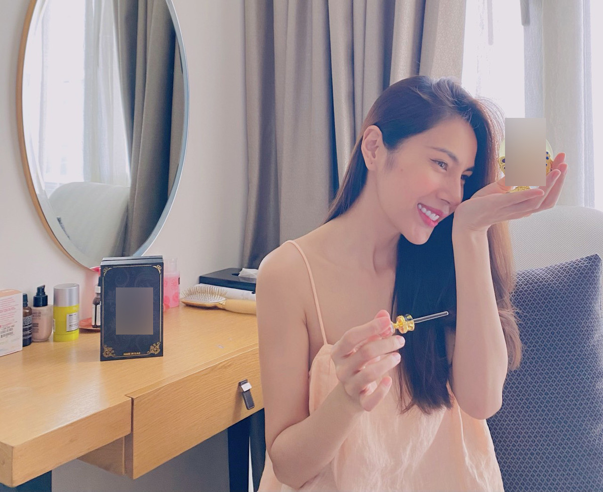 Phòng ngủ của Thủy Tiên cũng có thay đổi.