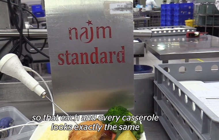 Từ chuyến bay đầu tiên năm 1985 đến tháng 6/2018, nhà bếp đã phục vụ hơn 600 triệu suất ăn trên máy bay. Nguồn ảnh: chụp màn hình