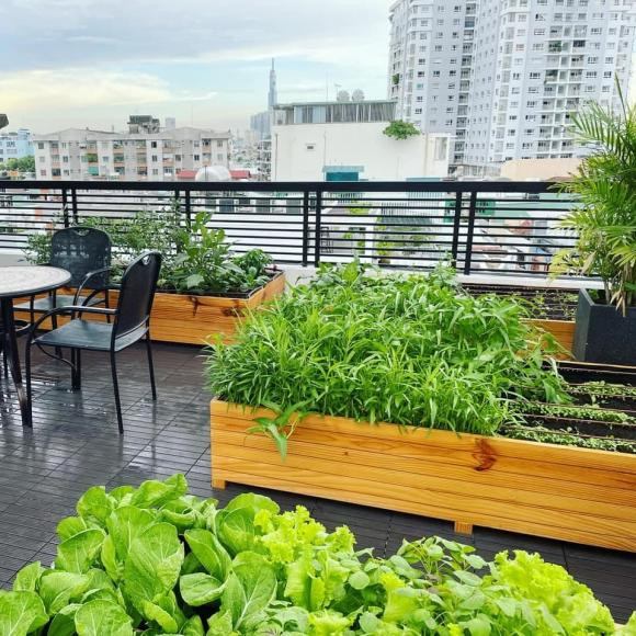 Nam ca sĩ là người đã lên thiết kế, tham gia vào từng khâu thực hiện, kéo dài thời gian mất một năm.