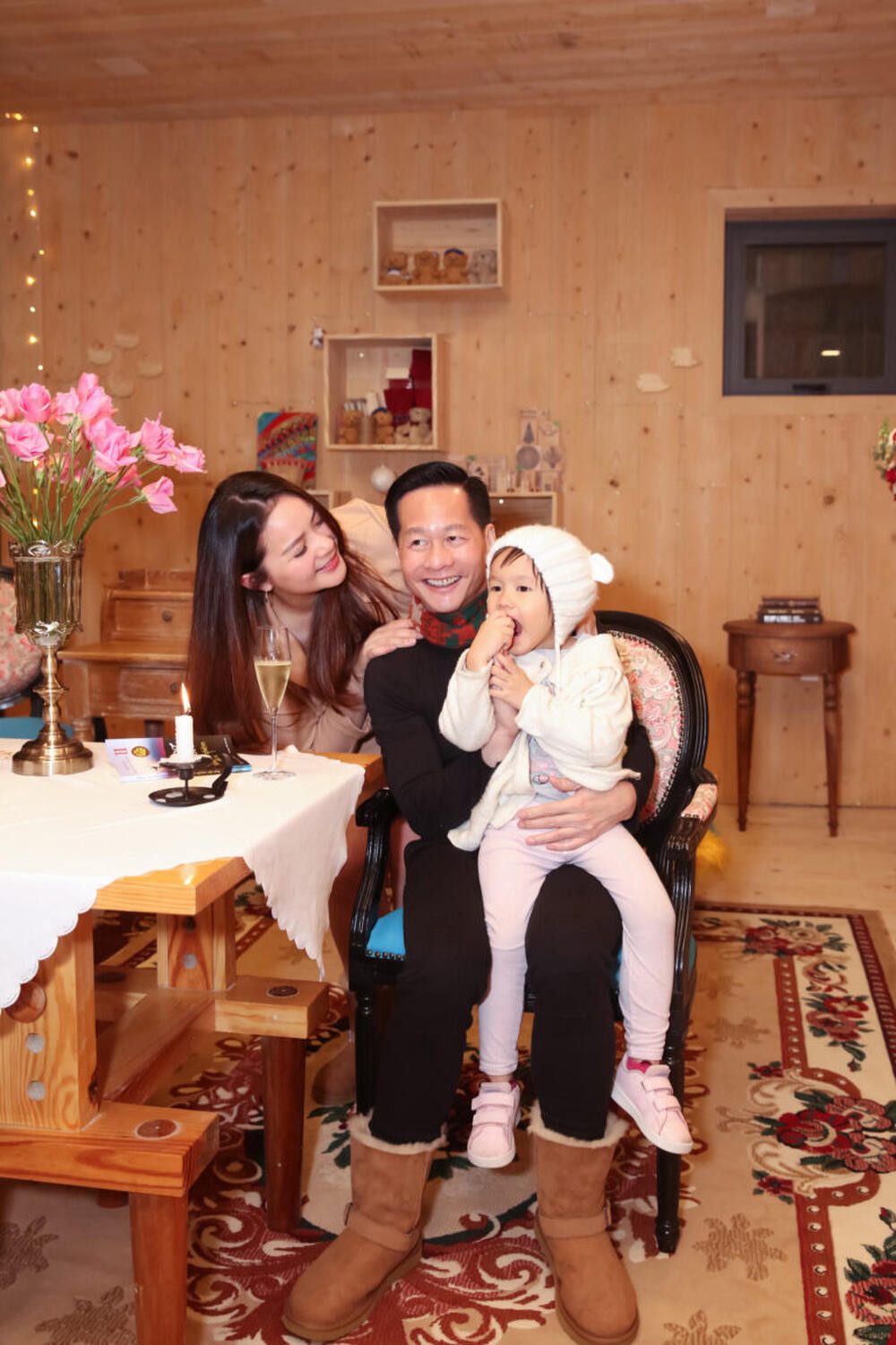 Ước tính, biệt thự gỗ 800m2 của vợ chồng Phan Như Thảo trị giá khoảng 40 tỷ đồng. Ảnh: Saostar