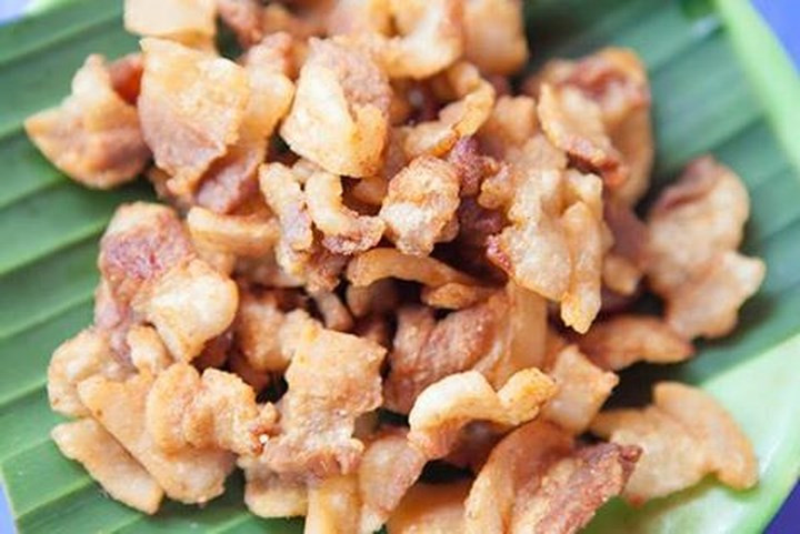 Thậm chí, có người phải đóng cửa hàng, từ chối khách do làm không kịp, sợ hàng ra sẽ không được đồng đều, chất lượng không đảm bảo. Ảnh: Facebook