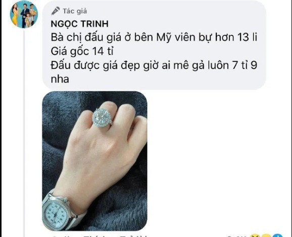 Chiếc nhẫn kim cương 13 ly, giá 14 tỷ đồng nhưng được "nữ hoàng nội y" nhượng lại chỉ 7,9 tỷ đồng.