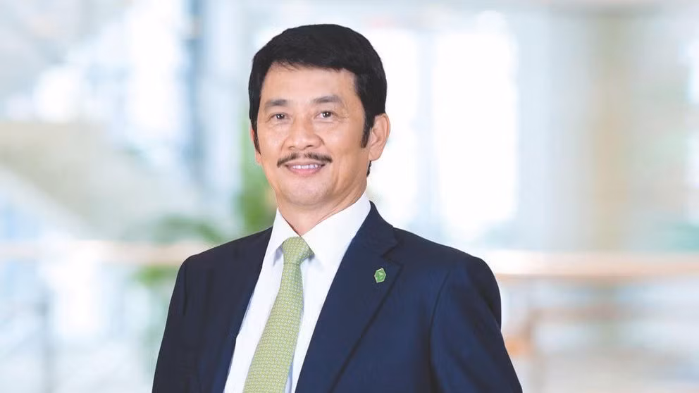 Chan dung hai dai gia moi lo dien tui tien vuot 1 ty USD-Hinh-2