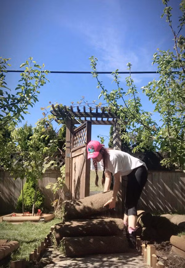 Vốn có tình yêu với thiên nhiên, cây cối nên từ khi mua nhà, Mỹ Vân bắt tay vào xây dựng "khu vườn trong mơ".