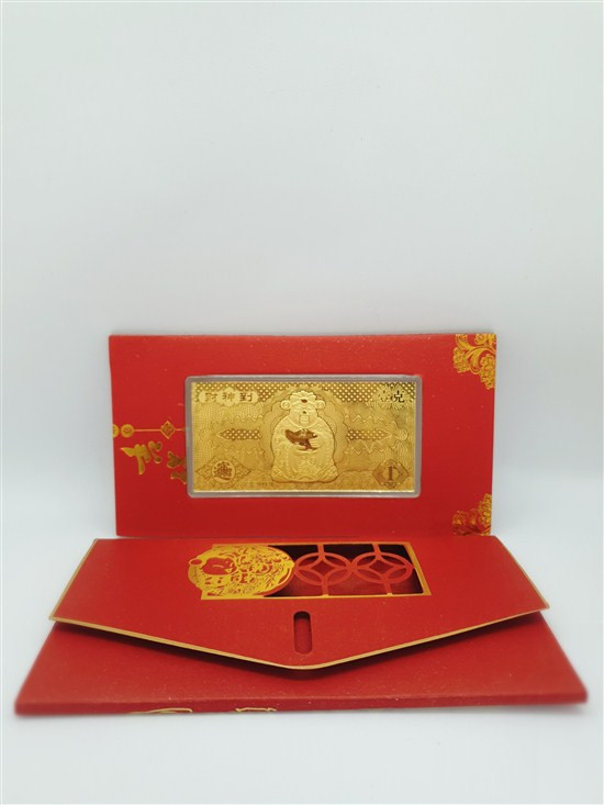 Đáng chú ý, bao lì xì thần tài vàng miếng 24k với trọng lượng vàng 1gram có giá tới 1,8 triệu đồng. Ảnh: Tienquatang.
