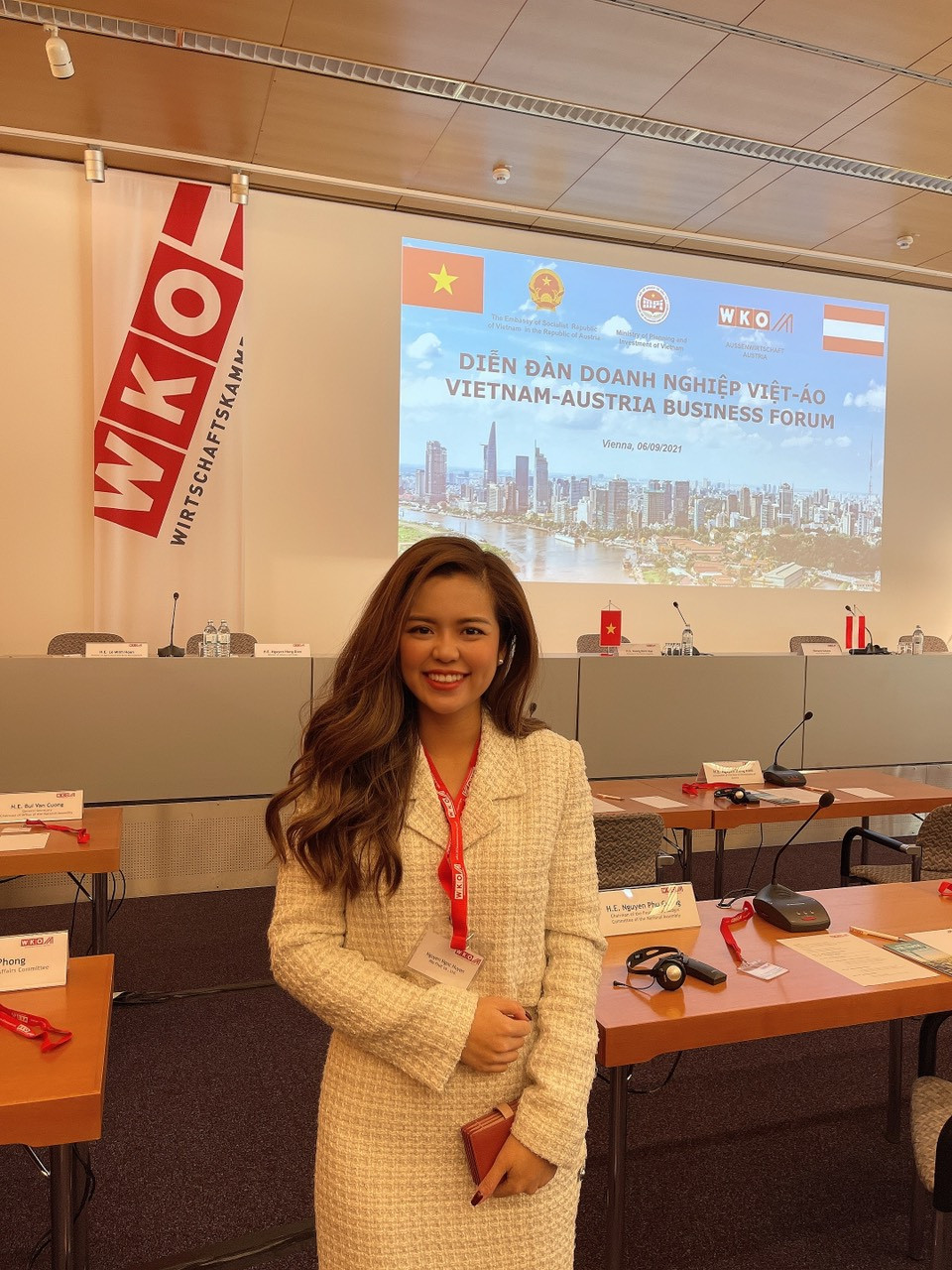 Lan dau tien Ban do trai cay Viet Nam du hoi cho lon nhat chau Au-Hinh-4