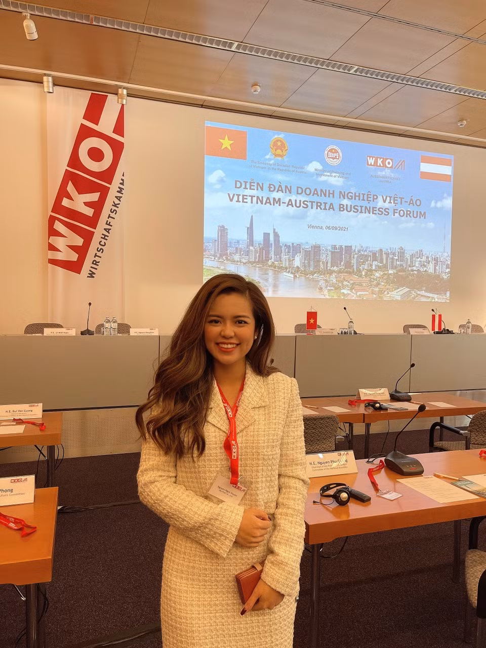 Lan dau tien Ban do trai cay Viet Nam du hoi cho lon nhat chau Au-Hinh-4