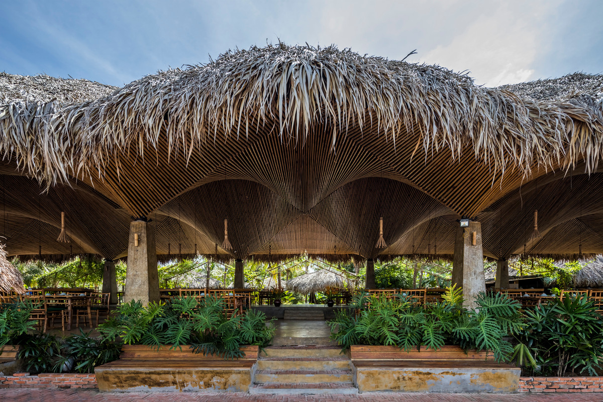 Bao My het loi ca tung nha hang mai dua o mien Tay