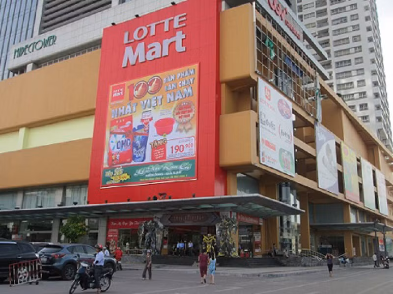 Lotte Mart dong cua trung tam thuong mai lon nhat tai Ha Noi