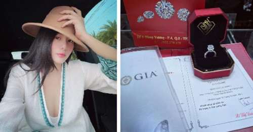 Tuy là gương mặt mới của giới siêu giàu nhưng về độ chịu chi thì Lê Kim Loan chẳng thua ai cả. Cô nàng từng tậu viên kim cương giá sương sương 2 tỷ đồng. Ảnh: Pháp luật &amp; Bạn đọc