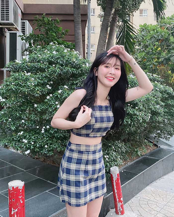 Ngân Sát Thủ (tên thật Huỳnh Kim Ngân) cũng là một trong những nữ streamer hàng đầu Việt Nam. Hiện tại, cô nàng có hơn 2 triệu người theo dõi trên Facebook. Nguồn ảnh: FBNV, Internet