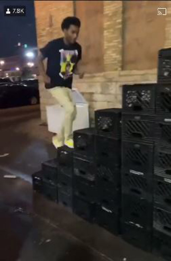 Loat thu thach thung sua mao hiem khien dan mang xon xao-Hinh-3