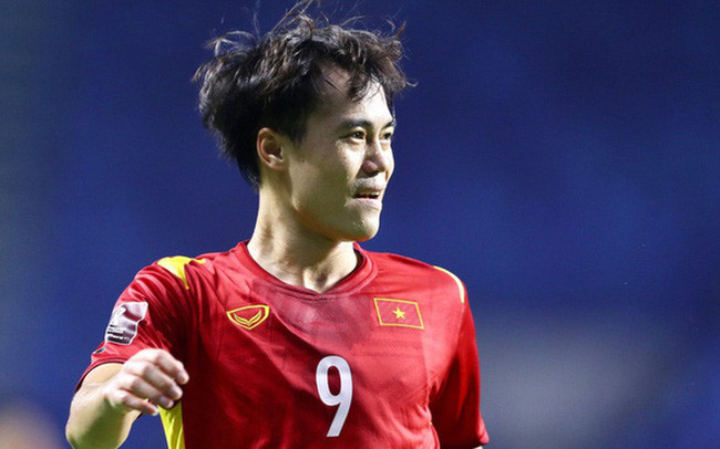 Ngoai bong da, cau thu Viet con co kenh “sinh tien” nao khac?