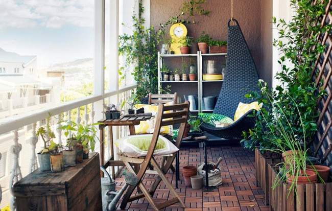 Với các gia đình có con nhỏ thì nên làm song chắn để các bé không bò, chạy ra ngoài ban công. Nguồn ảnh: Internet