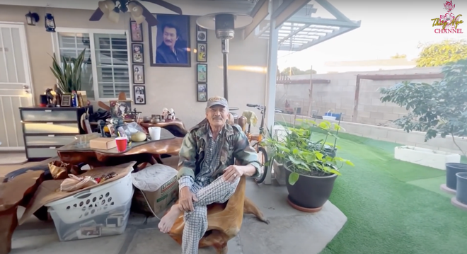 Khu vườn chia làm nhiều khu, trồng cây cảnh lẫn cây ăn quả. Ảnh chụp màn hình.