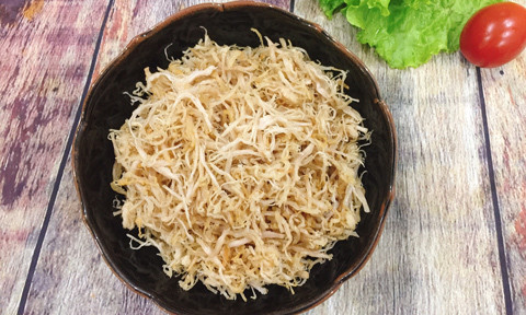 Khách của chị Lan lần đầu thường mua 3-5 lạng ăn thử. Sau thấy ngon thường đặt cả cân ăn dần. Ảnh: Facebook.