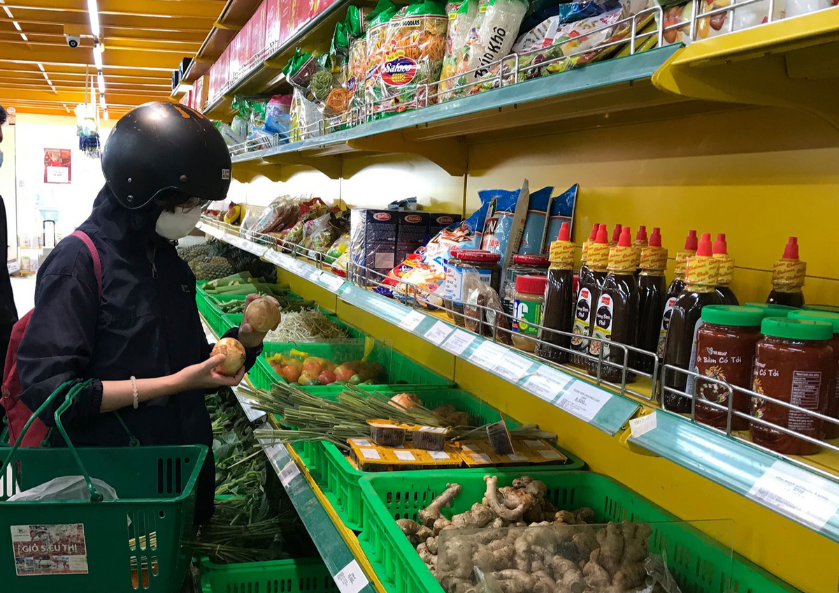 Vi sao Bach Hoa Xanh doanh thu “khung” nhung van lo?