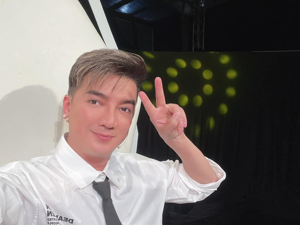 Mới đây, Đàm Vĩnh Hưng cho biết sẽ tặng 100 chiếc giường có giá trị 180 triệu đồng ủng hộ công tác phòng chống dịch COVID-19 tại tỉnh Bắc Ninh, Bắc Giang. Ảnh: Internet