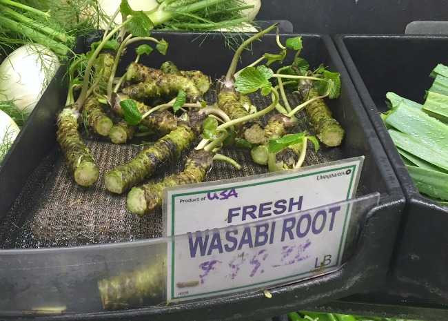 Lý do khiến wasabi đắt đến vậy là bởi quy trình sản xuất quá kỳ công khiến số lượng cây khan hiếm.