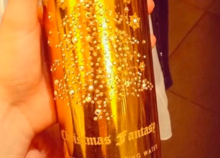 Hội con nhà giàu thậm chí còn không tiết tiền mua những loại đồ uống phiên bản giới hạn có giá hơn 350 USD.