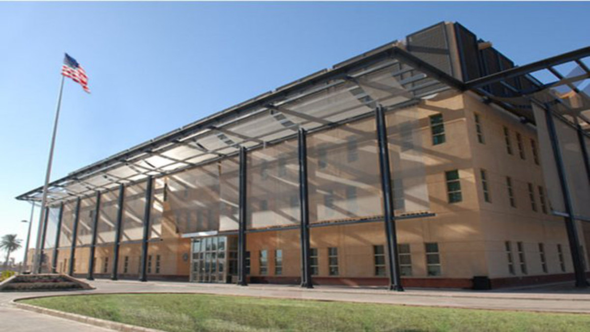 Đại sứ quán Mỹ ở Baghdad mở cửa vào tháng 1/2009, thay thế cho đại sứ quán cũ mở cửa từ năm 2004. Công trình có tổng kinh phí xây dựng hơn 750 triệu USD. Ảnh: The World