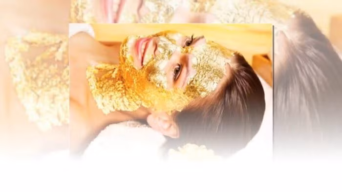 Sau bữa ăn trưa theo phong cách quý tộc sẽ là chuỗi hoạt động ăn chơi ở Dubai mang tính thư giãn tại một Spa nhỏ phong cách Thổ Nhĩ Kỳ dát vàng 24K.