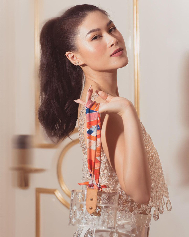 Ngọc Thanh Tâm - ái nữ nhà đại gia thủy sản tranh thủ ngày cách ly để show trọn bộ sưu tập túi hiệu toàn Hermes, Dior...của mình.